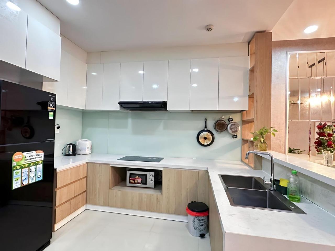 Yourhomes ホーチミン市 エクステリア 写真
